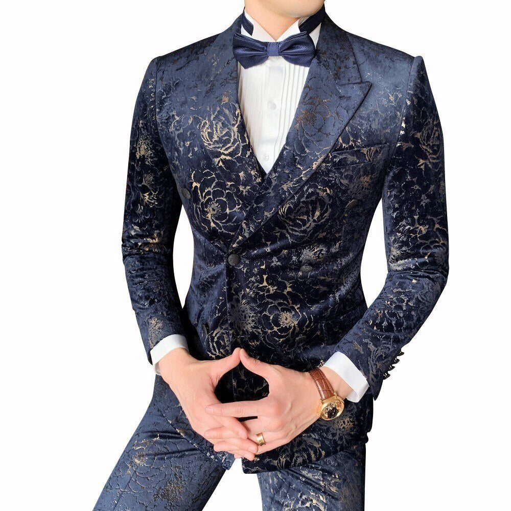 Mas Suit