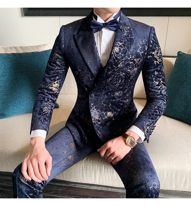 Mas Suit