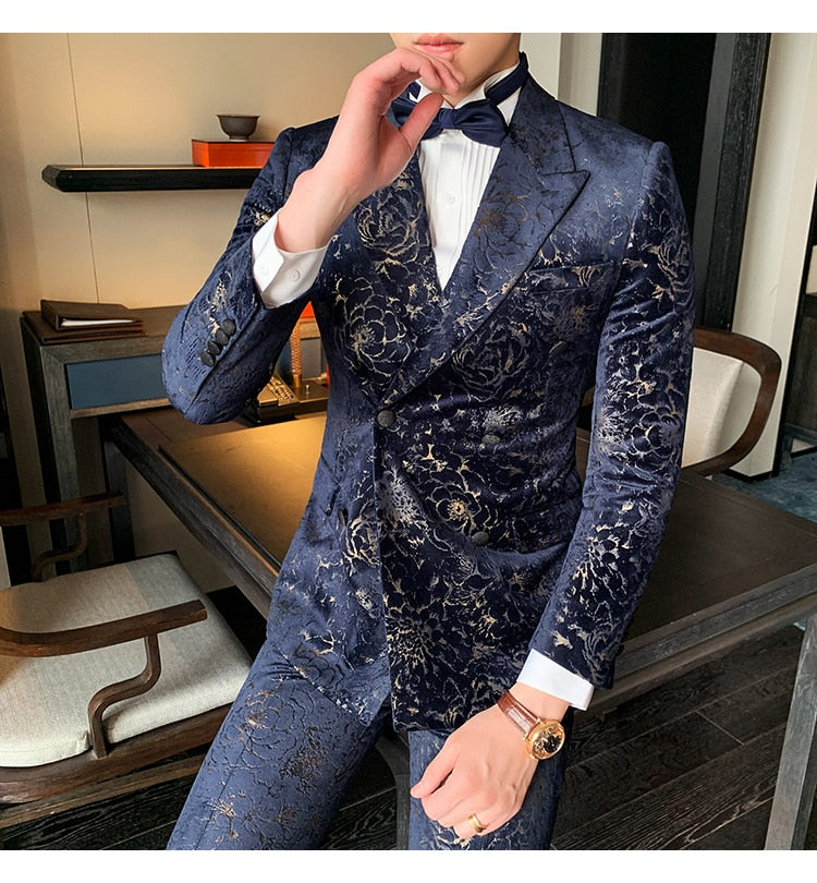 Mas Suit